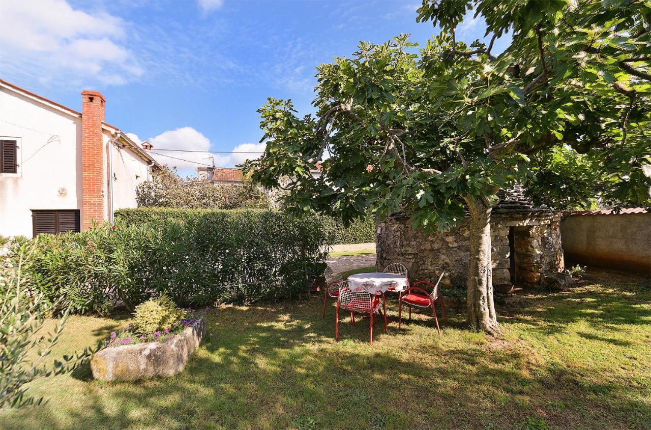 הוילה Galižana House Monteci 1378 מראה חיצוני תמונה